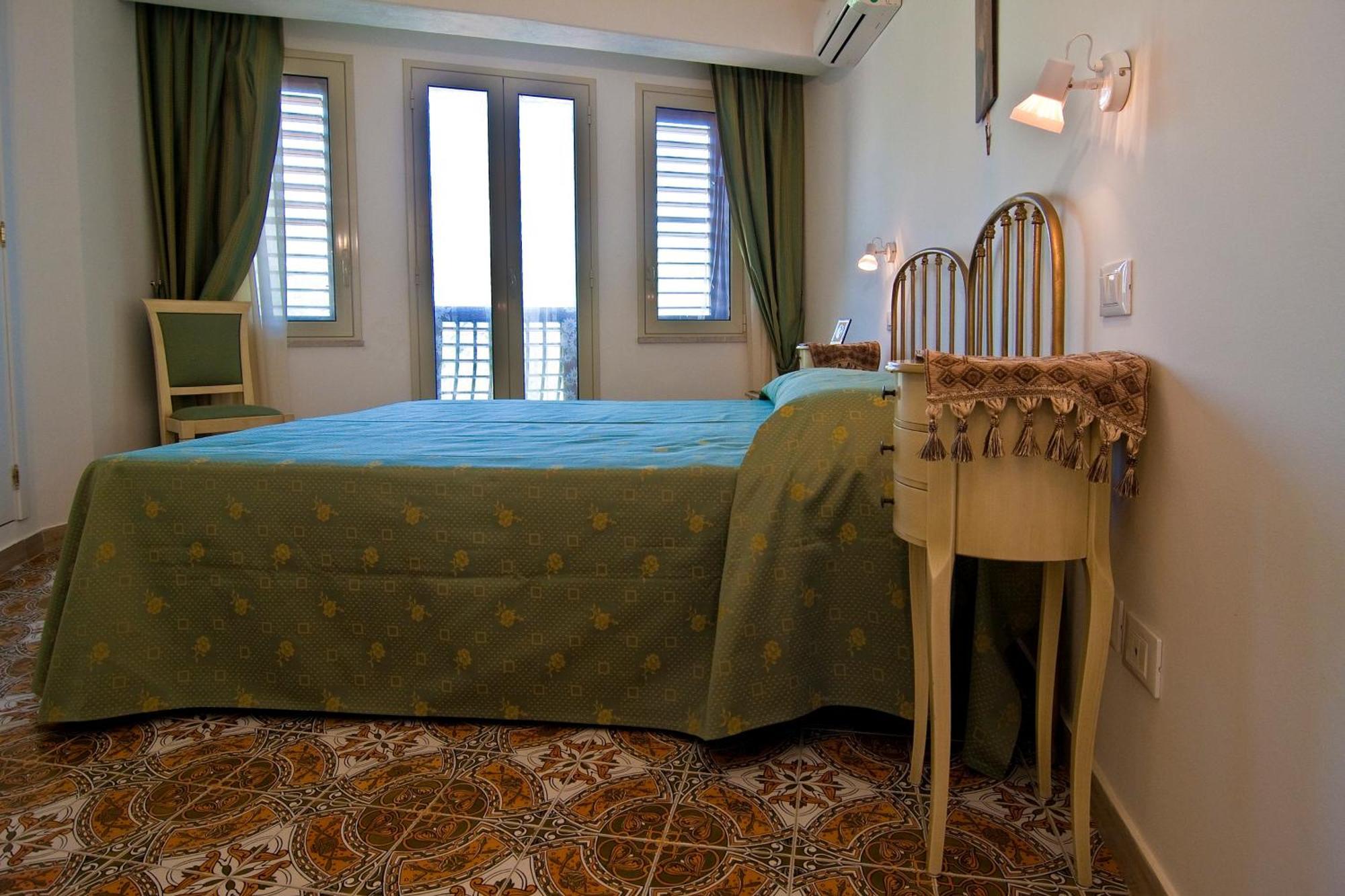 B&B U Palmentu Taormina Eksteriør bilde